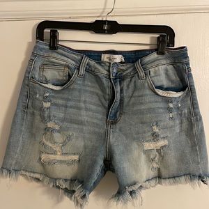 CJLA Larsen shorts
